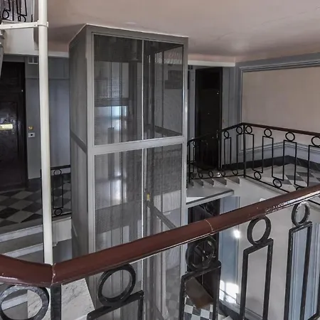 Apartment In With Wifi And 2 Bedrooms *